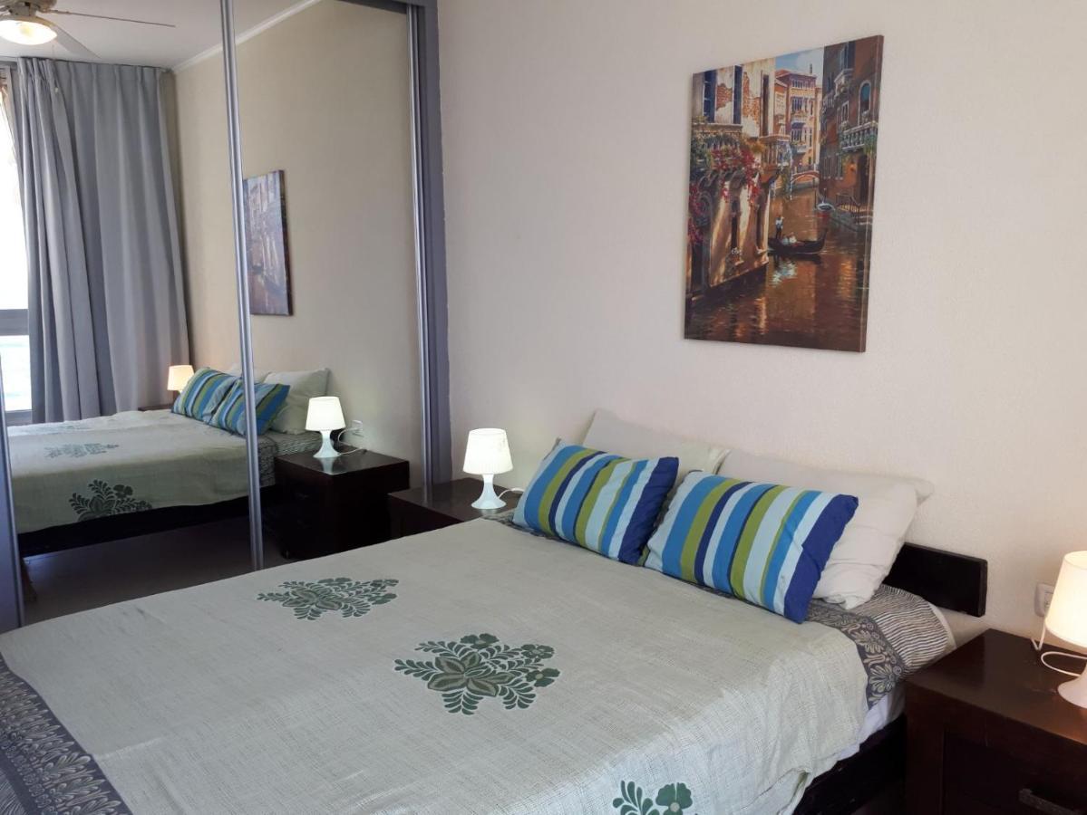 Sea View Deluxe Apartment Bat Yam Exterior photo