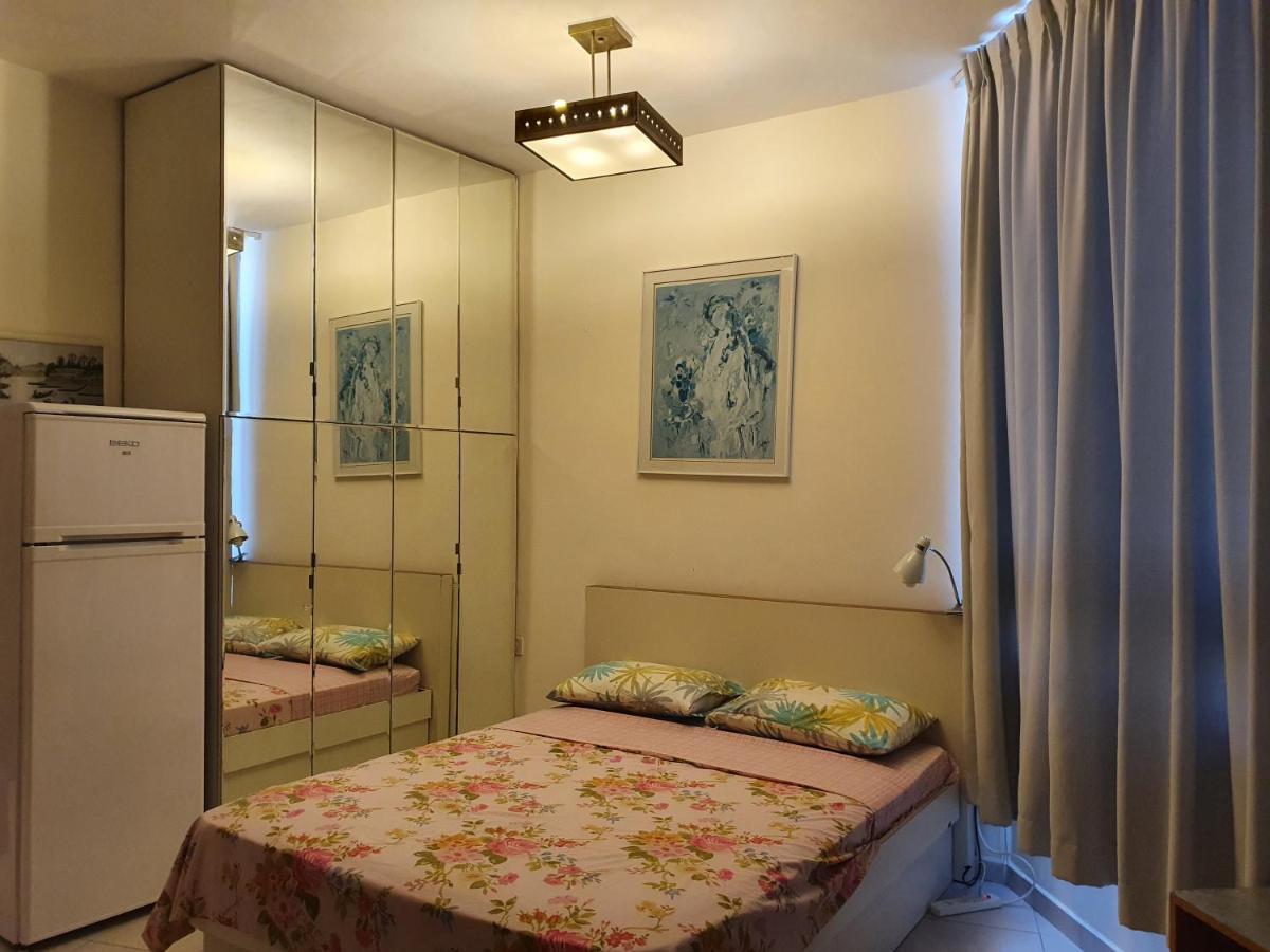 Sea View Deluxe Apartment Bat Yam Exterior photo