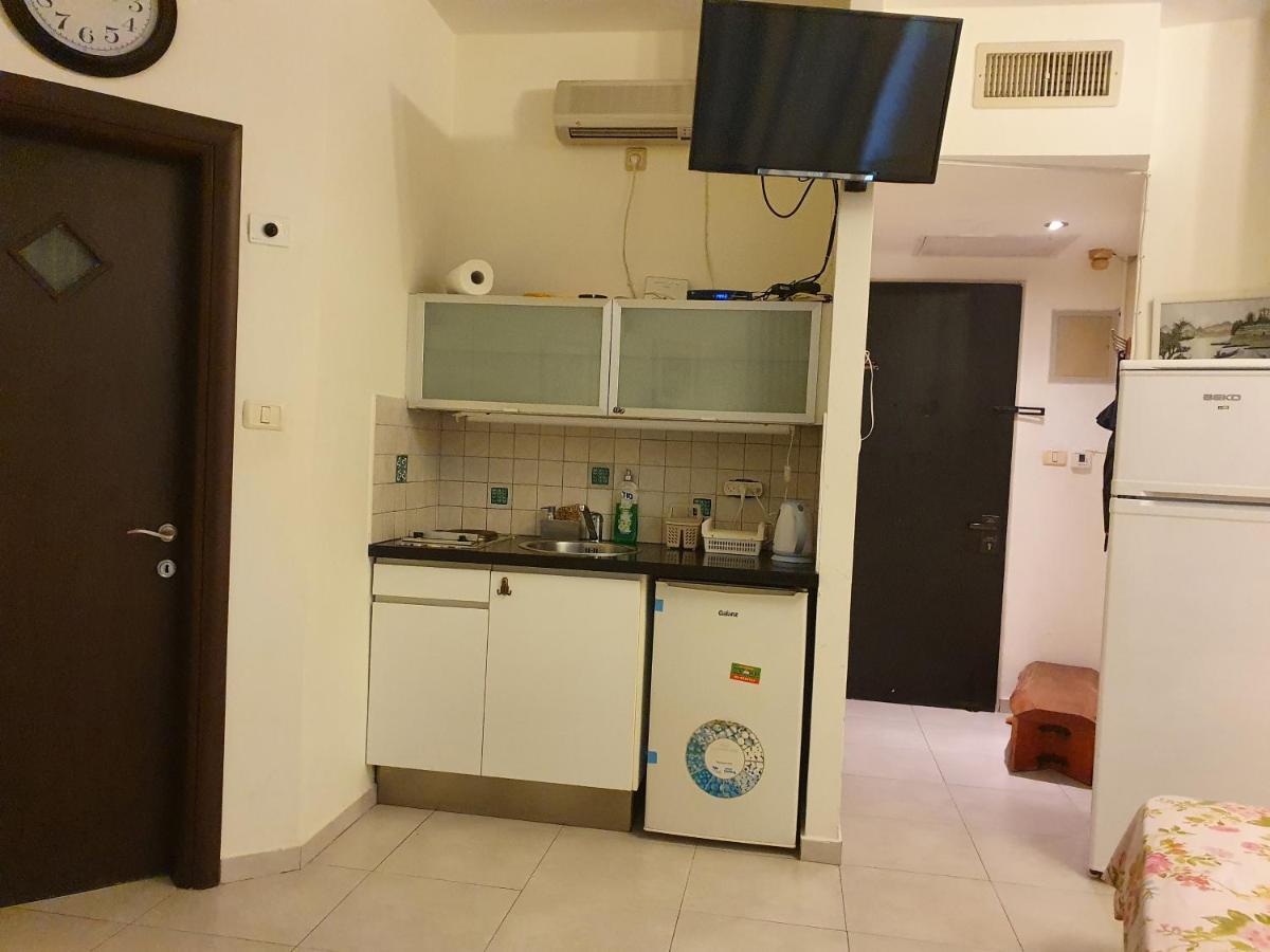 Sea View Deluxe Apartment Bat Yam Exterior photo