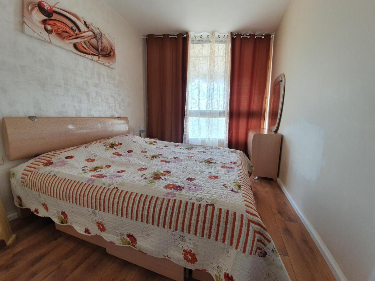 Sea View Deluxe Apartment Bat Yam Exterior photo